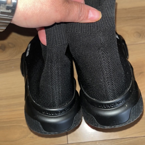 ♥️♥️Authentic Balenciaga 🍒♥️ very good condition - Picture 5 of 7